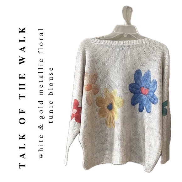 talk of the walk • white & gold metallic floral bat wing top - Picture 2 of 15